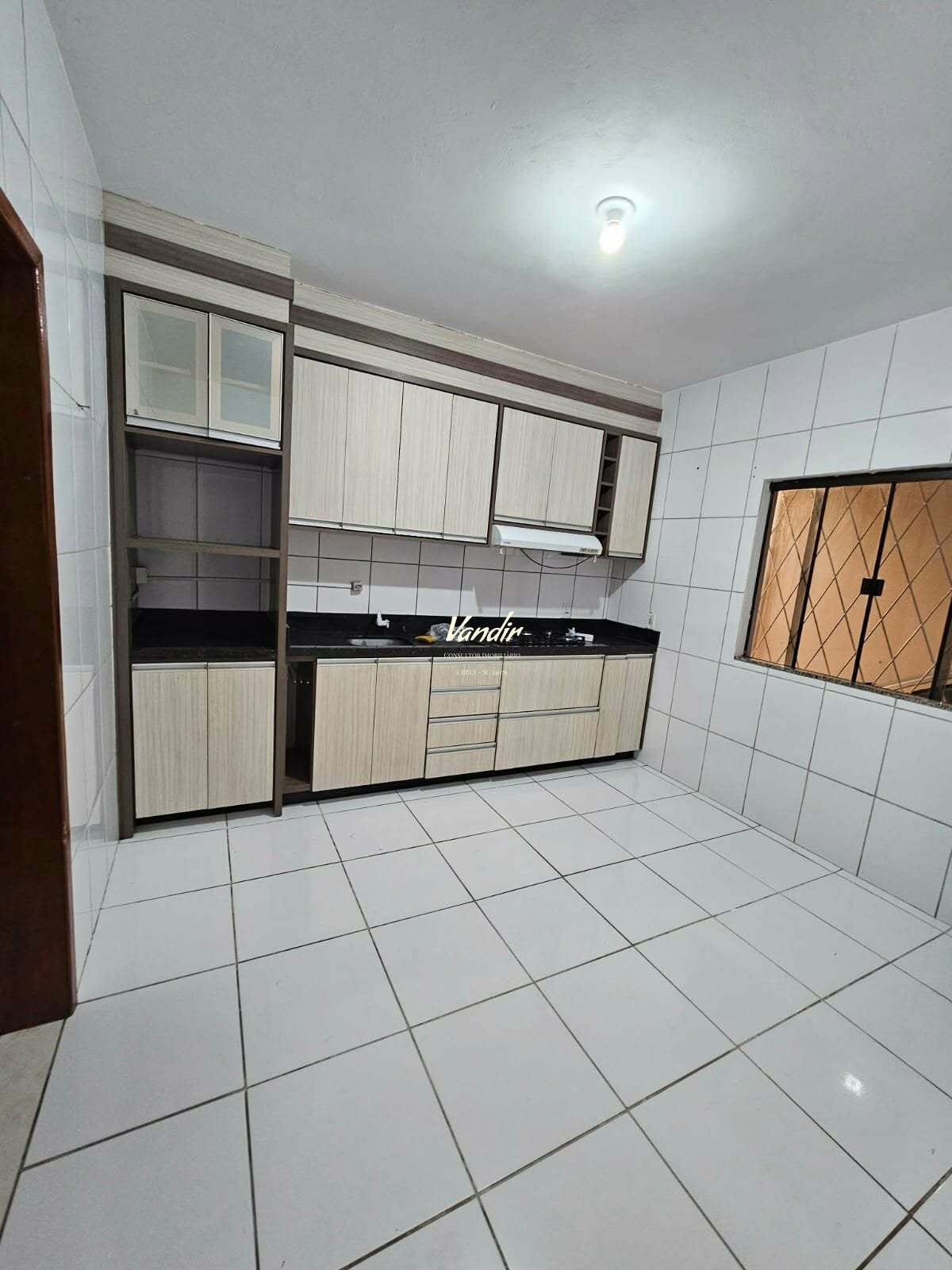 Vende-se casa no bairro Amizade